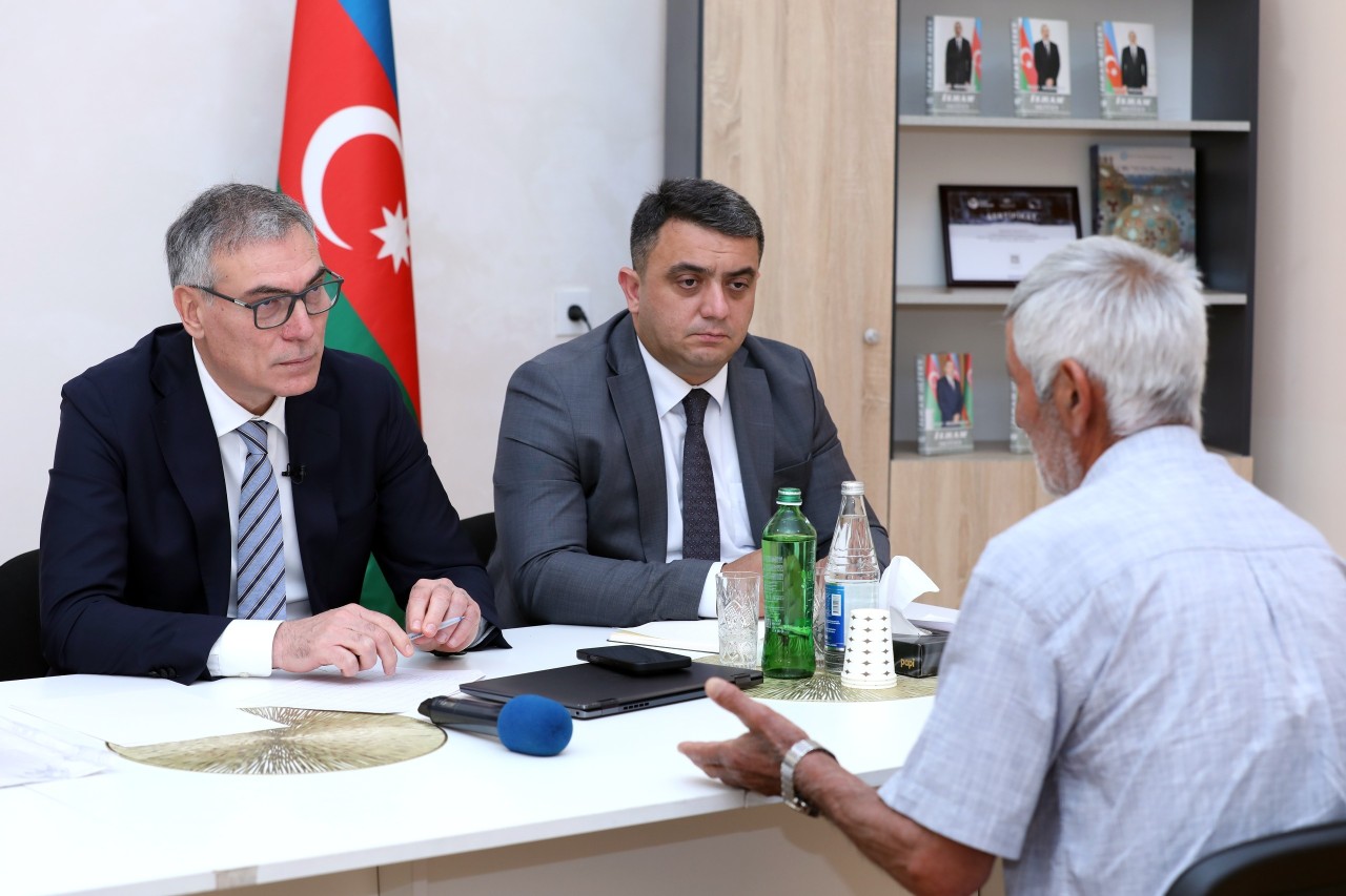 "Azəriqaz”ın baş direktoru Qobustanda vətəndaş qəbulu keçirdi - FOTOLAR